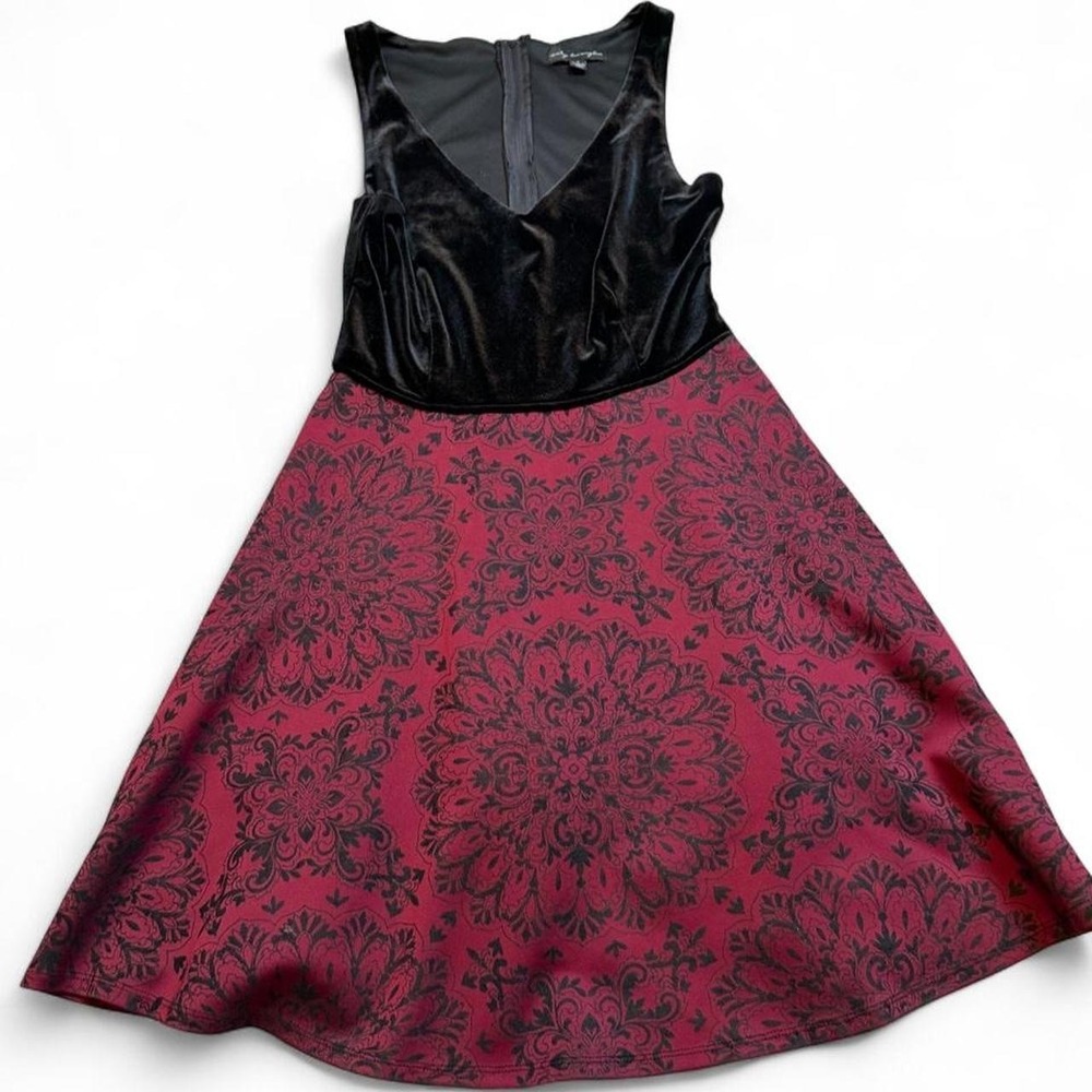 City Triangles black red damask print whimsygoth goth dress‎ size 7